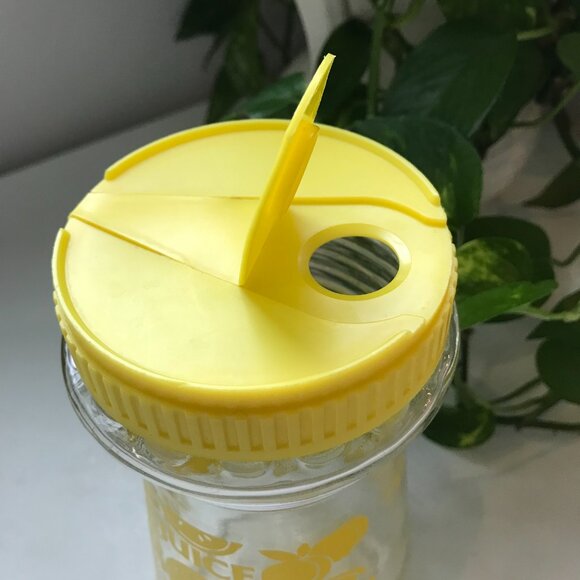 Vintage Anchor Hocking Glass Juice Carafe or Pitcher Yellow Lemon Motif - Picture 2 of 5